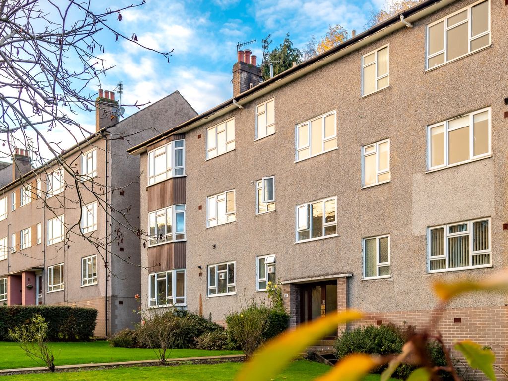 2 bed flat for sale in Winton Drive, Cleveden, Glasgow G12 Zoopla