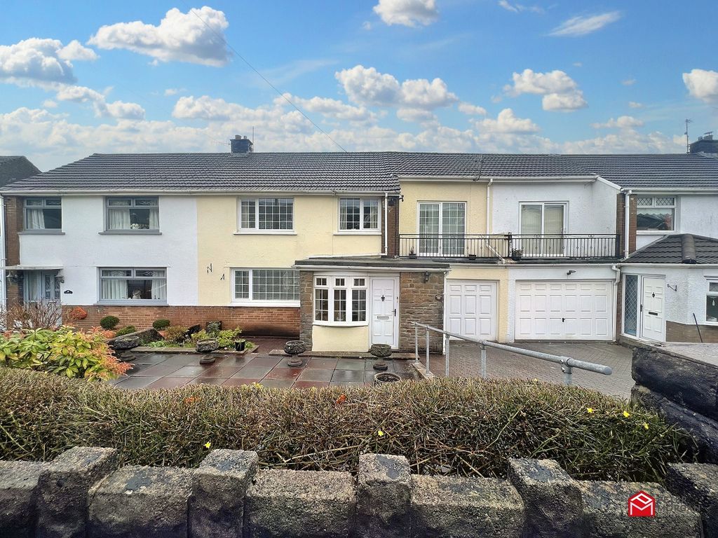 4 bed terraced house for sale in Maesteg Road, Llangynwyd, Maesteg