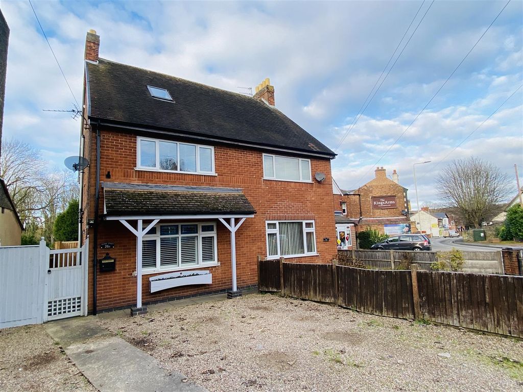 5 bed semidetached house for sale in Silver Street, Whitwick
