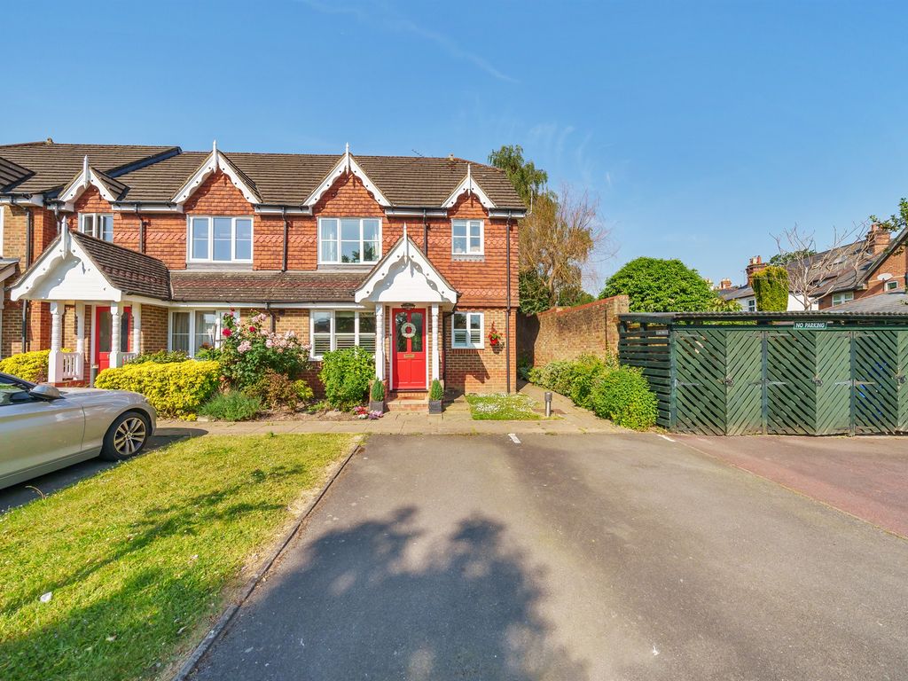 1 bed for sale in Alston Gardens, Maidenhead SL6 Zoopla