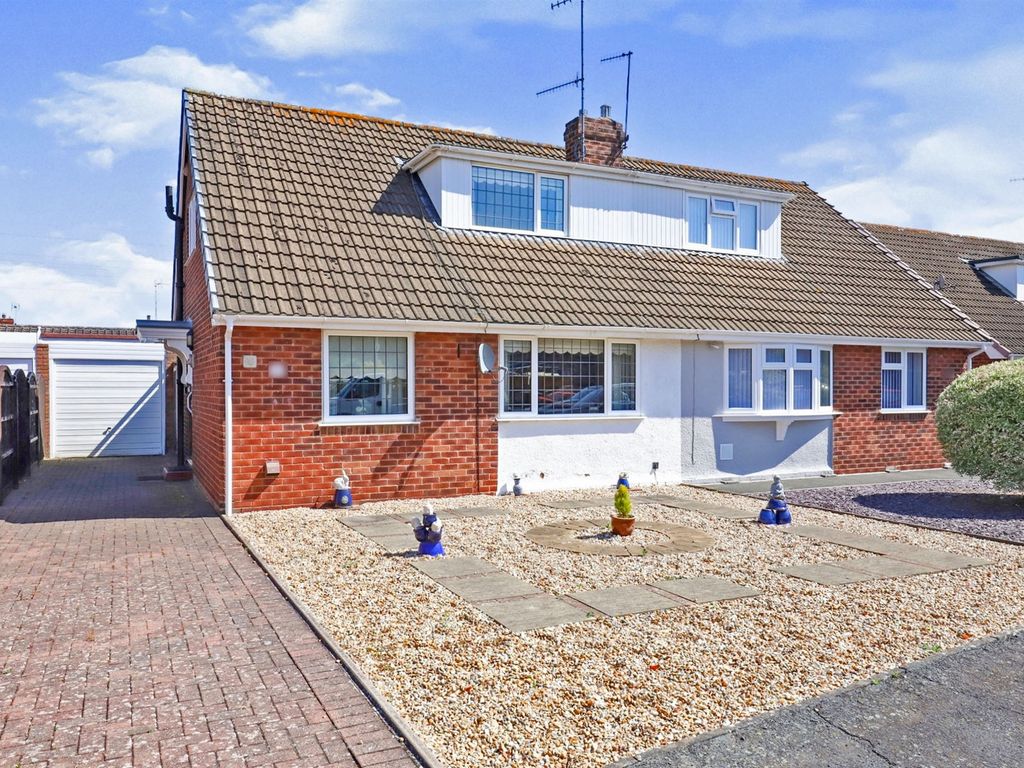 2 bed semidetached bungalow for sale in The Grove, StourportOnSevern