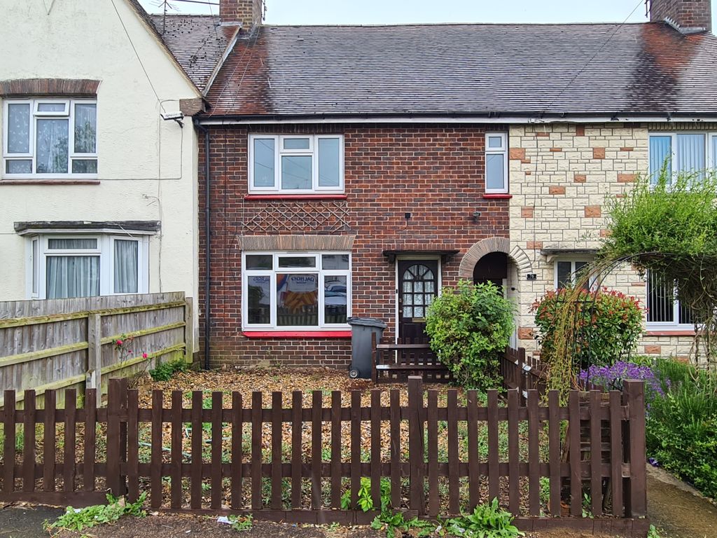 2 bed property to rent in Priory Road, Wellingborough NN8 Zoopla