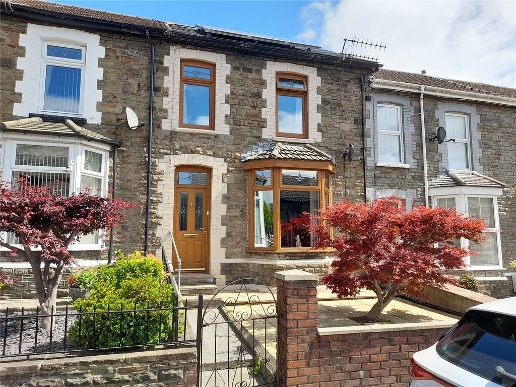 3 bed terraced house for sale in Ynyswen Road, Ynyswen, Treorchy