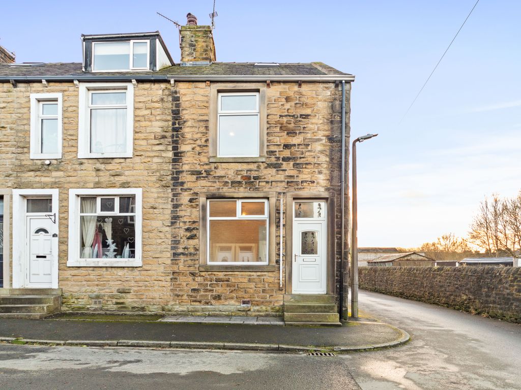 3 bed terraced house for sale in Powell Street, Barnoldswick
