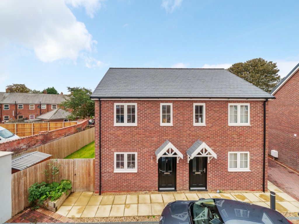 2 bed terraced house for sale in Red Cow Drive, Donington, Spalding