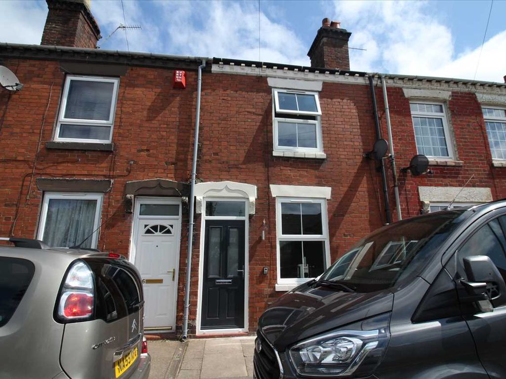 3 bed terraced house to rent in Heath Street, Goldenhill, StokeOn