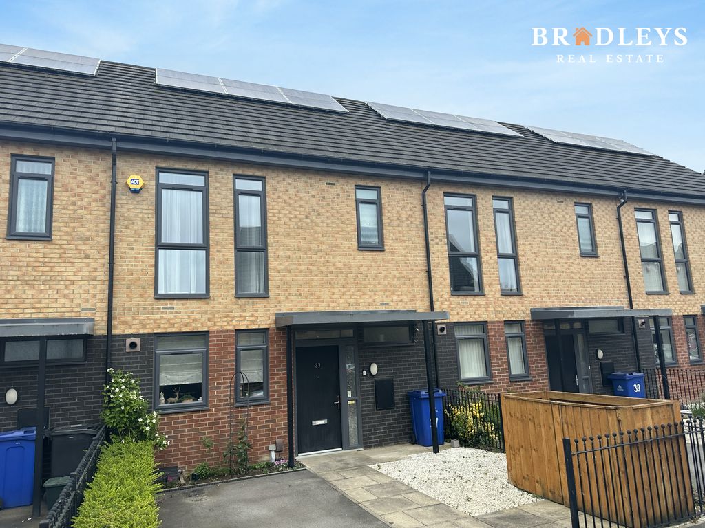 3 bed town house for sale in Parkland Crescent, Doncaster DN5 Zoopla