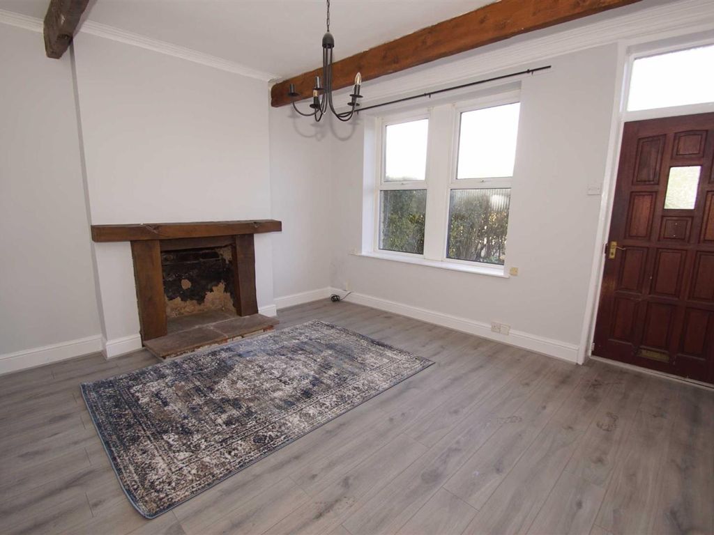 2 bed terraced house to rent in Holywell Lane, Shadwell, Leeds LS17, £