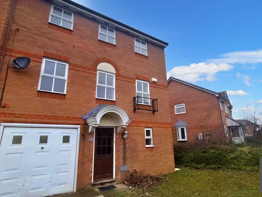 3 bed semidetached house to rent in The Oval, Oldbrook MK6 Zoopla