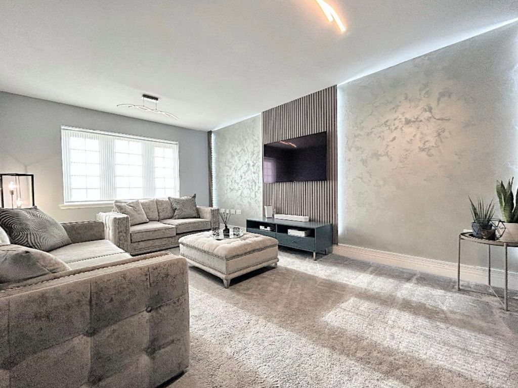 5 bed detached house for sale in Young Crescent, Larbert FK5, £430,000