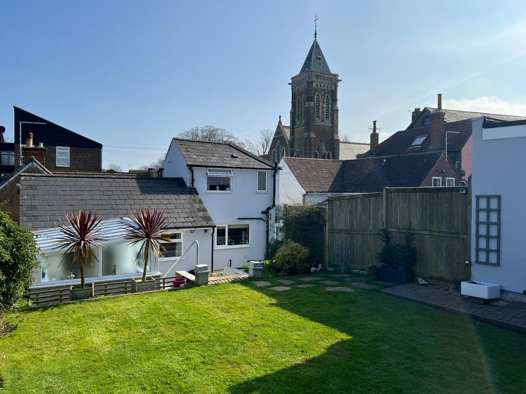 3 bed detached house for sale in Dover Road, Walmer, Deal, Kent CT14, £