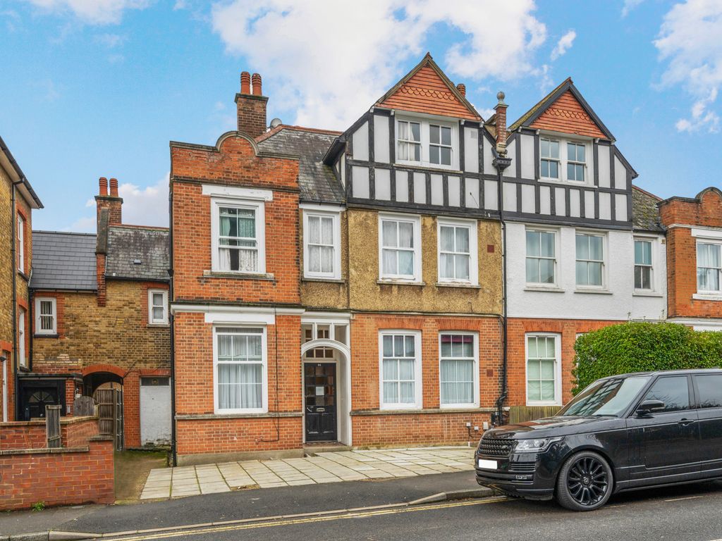 10 bed semidetached house for sale in Cranes Park, Surbiton KT5, £