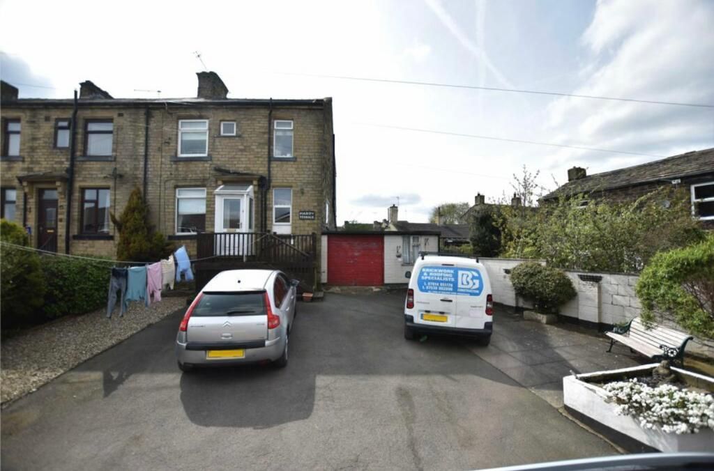 2 bed terraced house to rent in Hardy Terrace, Bradford BD6, £800 pcm Zoopla