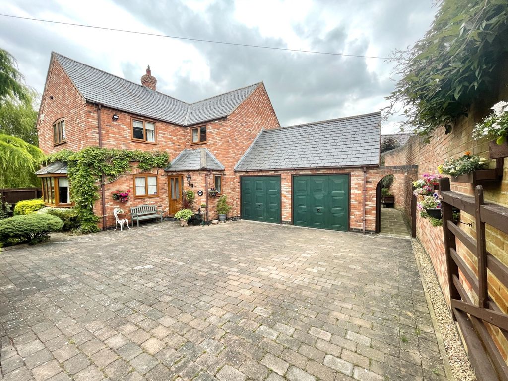 4 bed detached house for sale in Main Street, Great Dalby, Melton Mowbray LE14 Zoopla