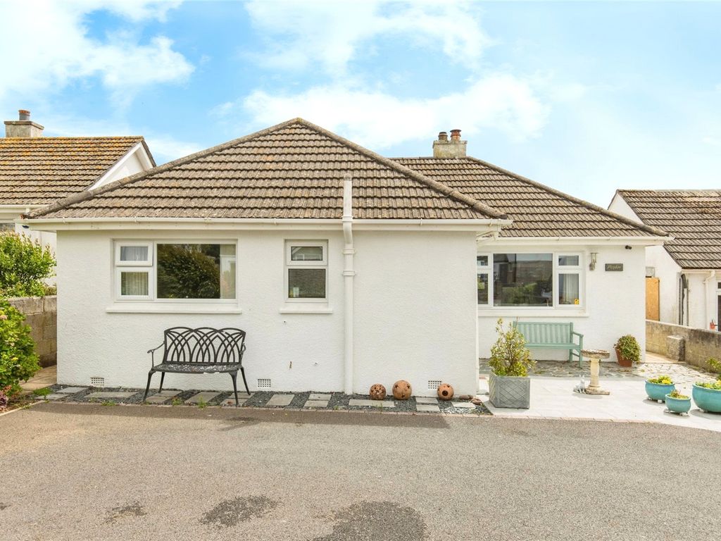 2 bed bungalow for sale in Barbican Road, Looe, Cornwall PL13, £450,000