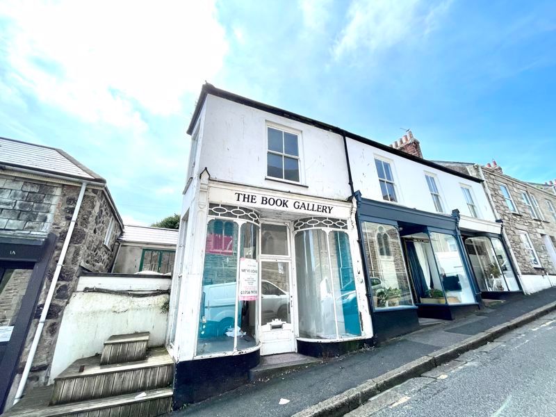 2 bed property for sale in Bedford Road, St. Ives TR26, £275,000 - Zoopla