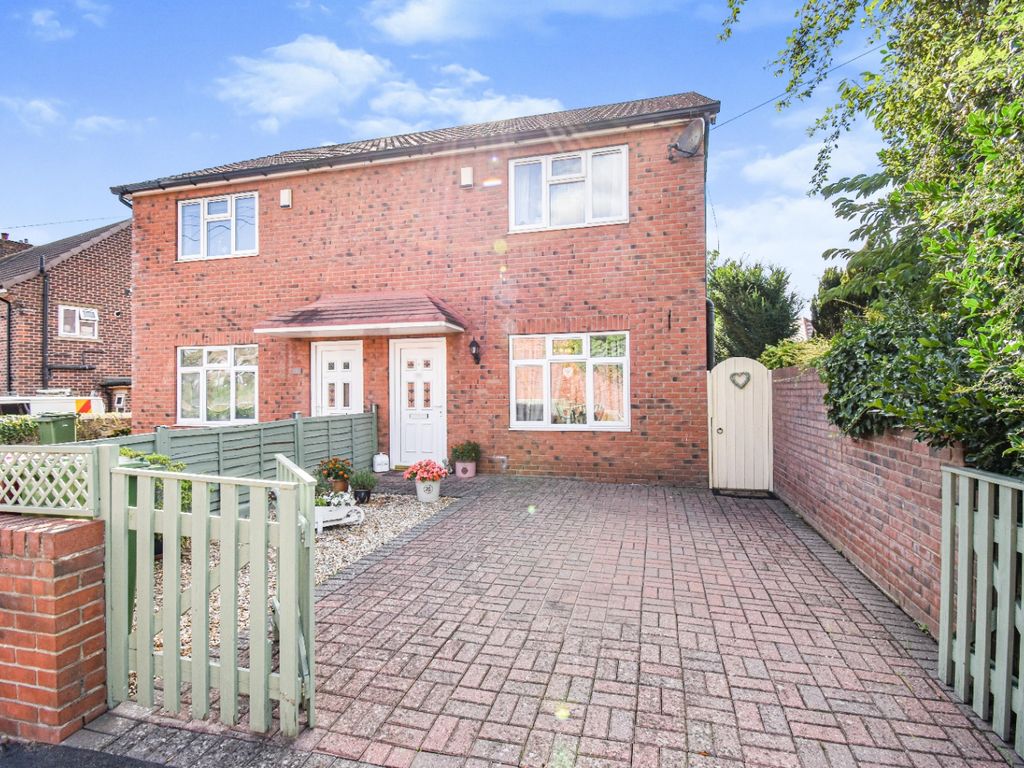 3 bed semidetached house for sale in Church Street, Kirton Lindsey