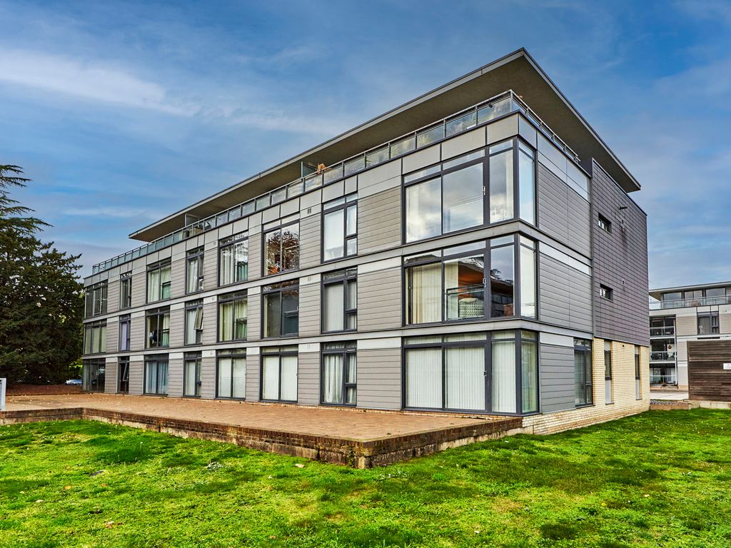 1 bed flat for sale in Newsom Place, Hatfield Road, St. Albans