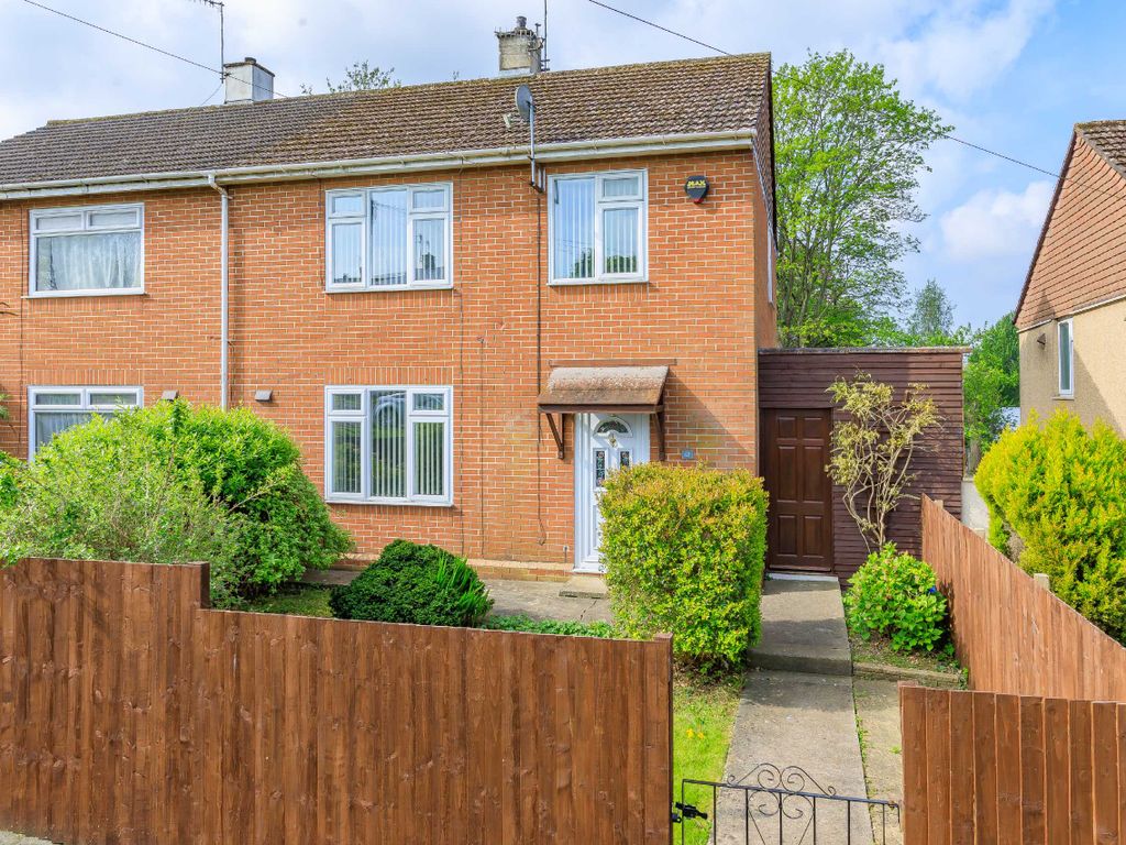 3 bed semidetached house for sale in Moor Grove, Lawrence Weston