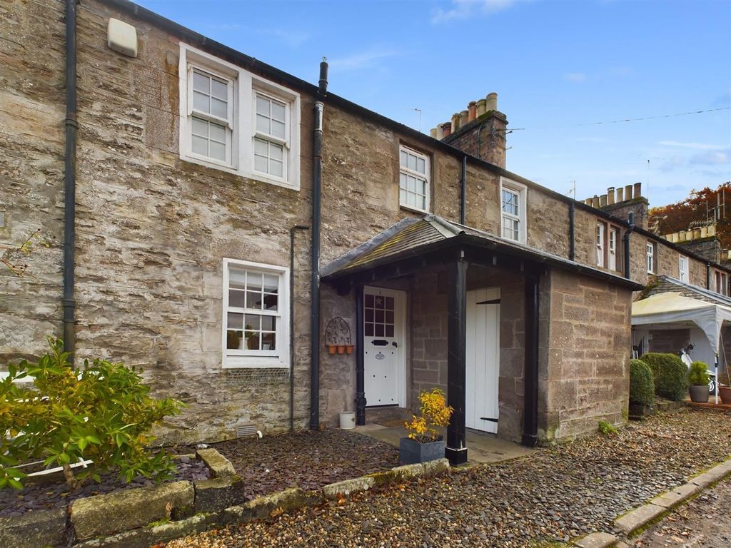 2 bed flat for sale in 5 Grey Row, Ruthvenfield PH1, £147,500 Zoopla