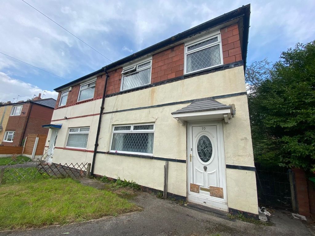 3 bed semidetached house for sale in Farrington Avenue, Withington