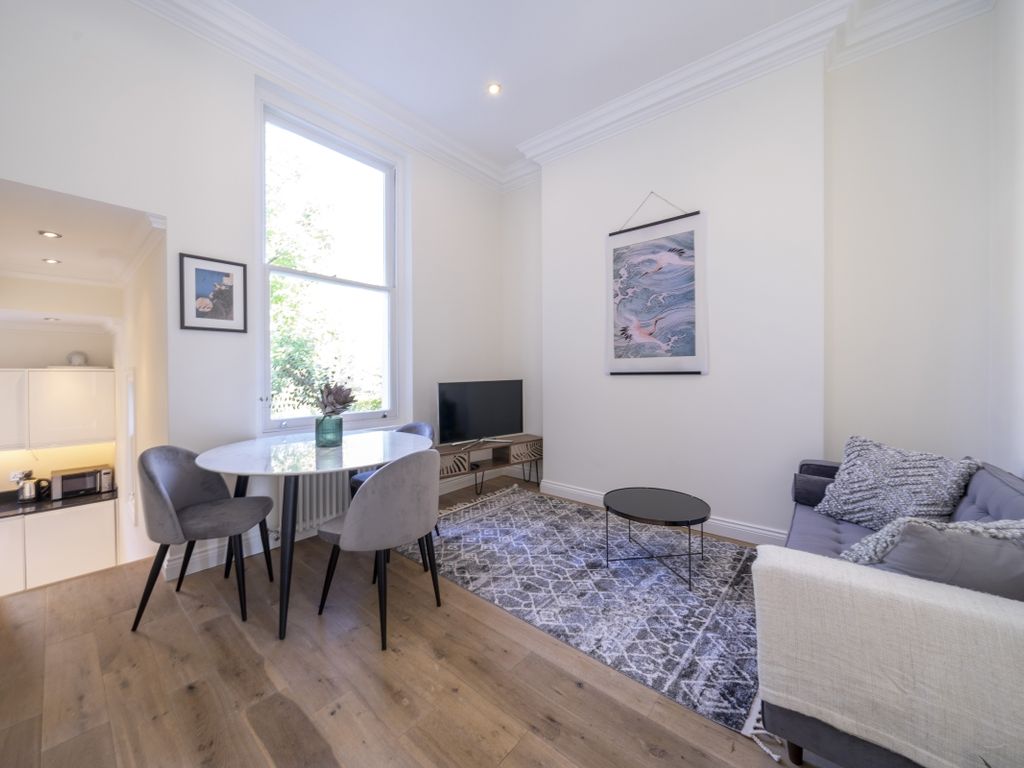 2 bed flat to rent in Cambridge Gardens, London W10, £2,500 pcm Zoopla