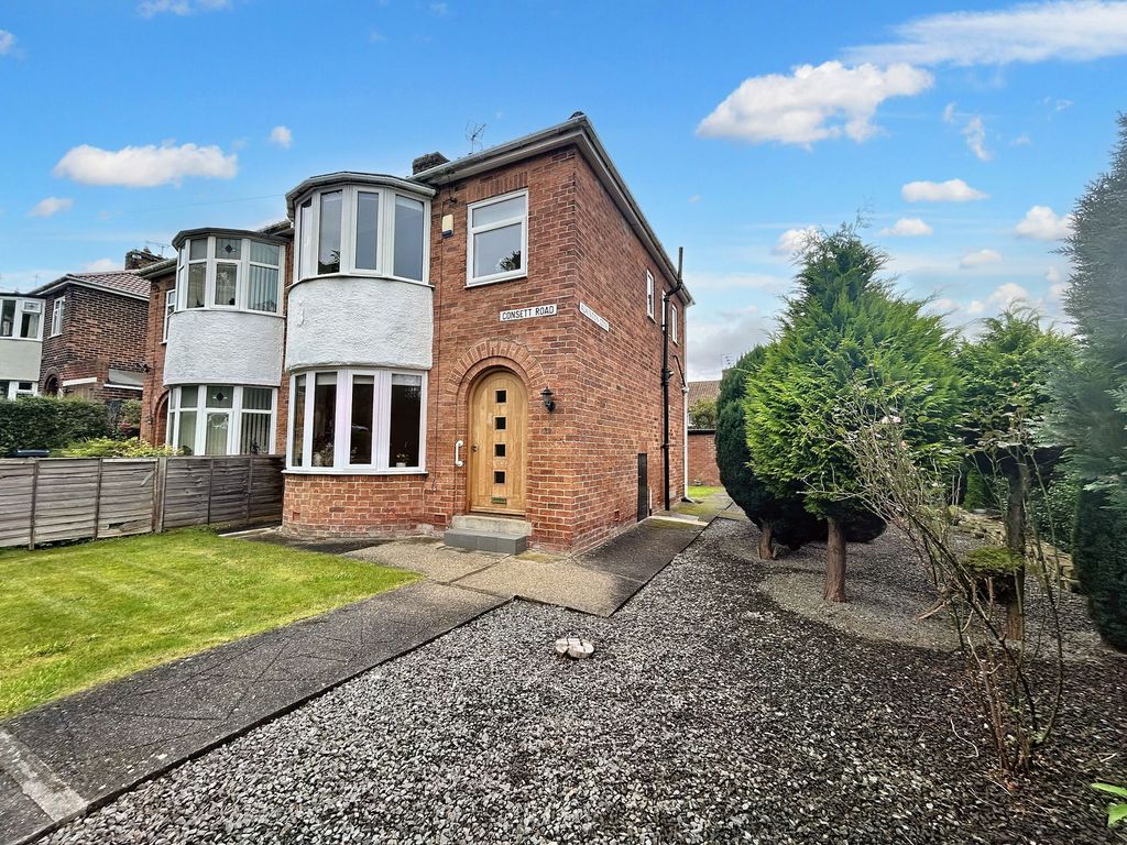 3 bed semidetached house for sale in Consett Road, Gateshead NE11, £