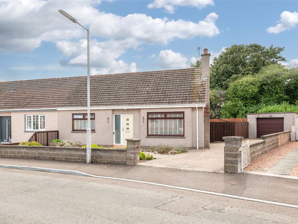 2 bed bungalow for sale in Beech Park, Leven KY8, £195,000 Zoopla