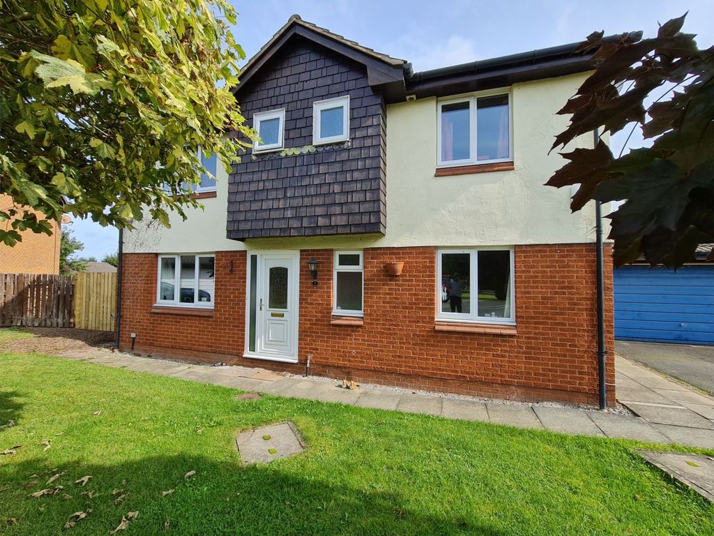 4 bed detached house for sale in Belgrave Close, Dodleston, Chester CH4