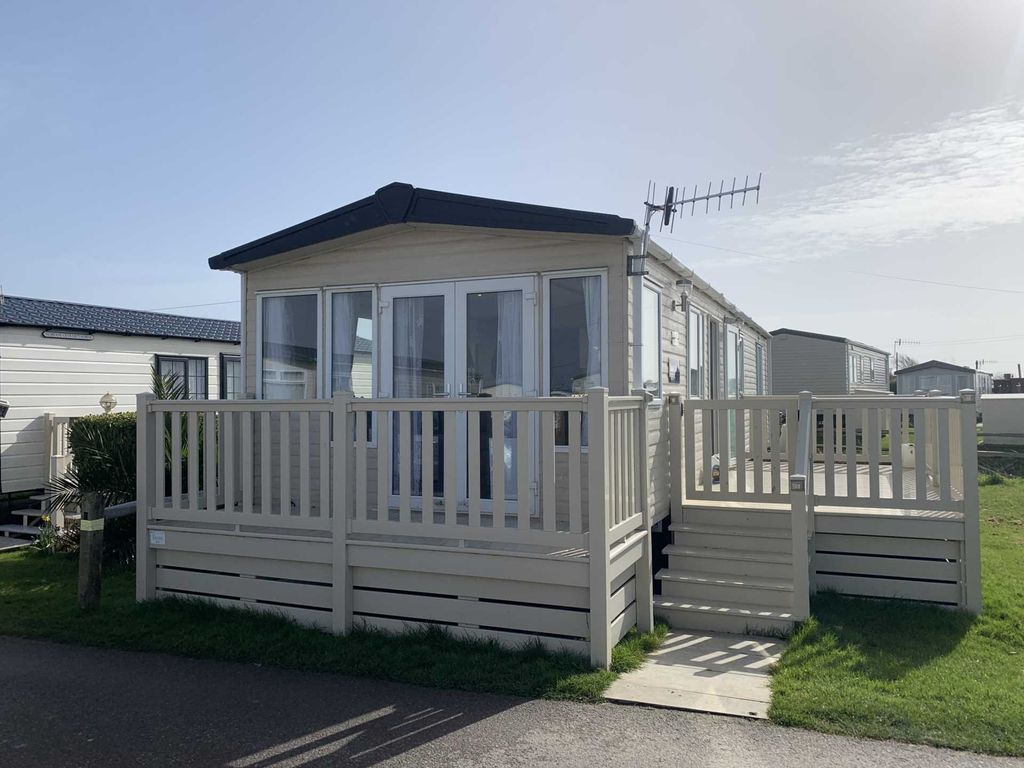 2 bed mobile/park home for sale in Seal Bay Resort (Bunn Leisure