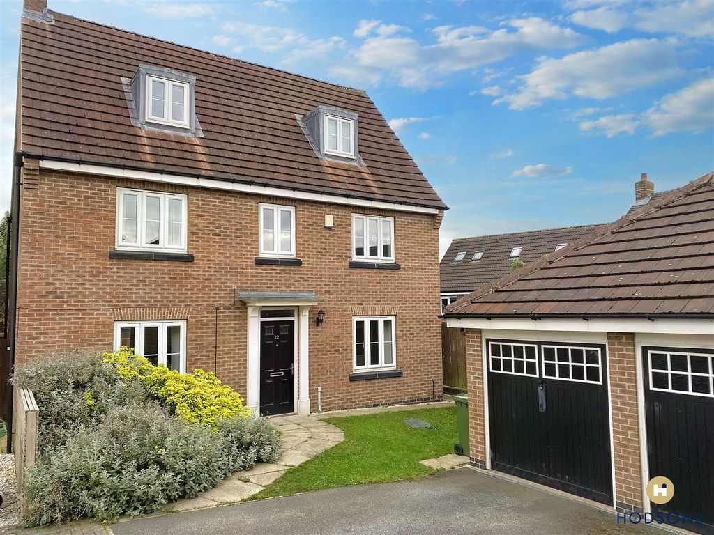 5 bed detached house for sale in Orrell Grove, Middleton, Leeds LS10, £