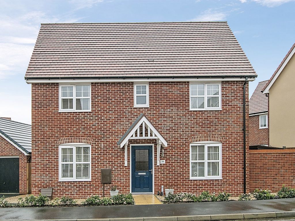 3 bed detached house for sale in Overstrand Way, Sprowston, Norwich NR7