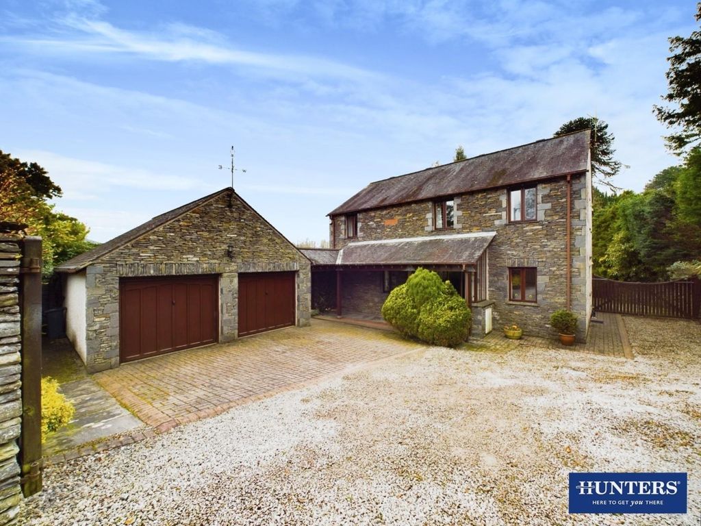 4 bed detached house for sale in Haverthwaite, Ulverston LA12 Zoopla