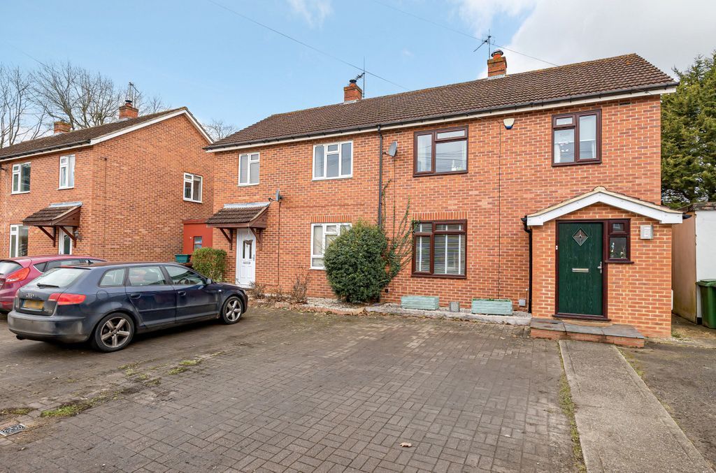 3 bed semidetached house for sale in Burnham Road, Tadley RG26 Zoopla