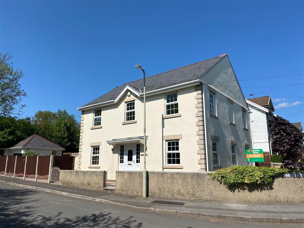 4 bed detached house to rent in Woodland Park, Penderyn, Aberdare CF44