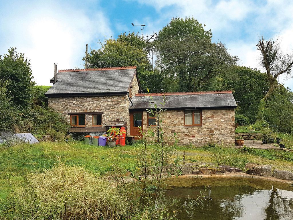 2 bed cottage for sale in Llandyfan, Ammanford SA18, £350,000 Zoopla