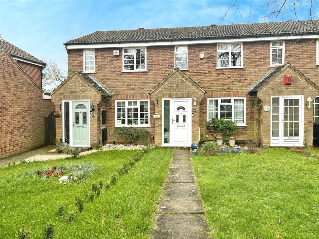 3 bed terraced house for sale in Harvest Ridge, Leybourne, West Malling