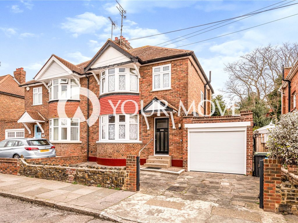 3 bed semidetached house for sale in Bradstow Way, Broadstairs, Kent