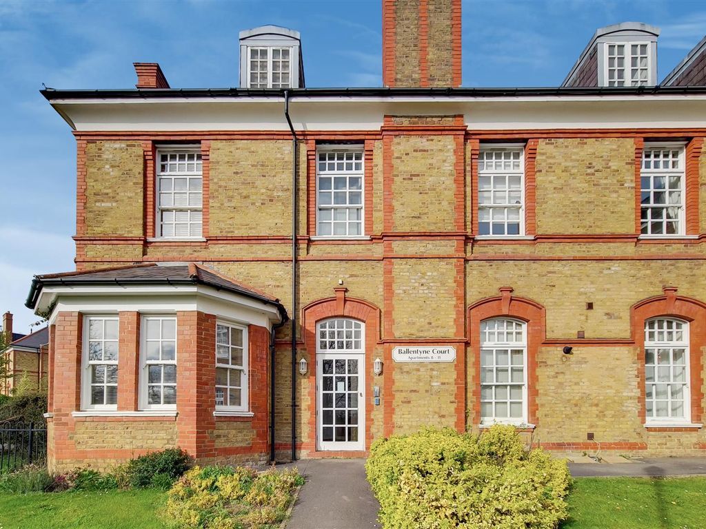 2 bed flat for sale in Ballentyne Court, Winchmore Hill N21 Zoopla