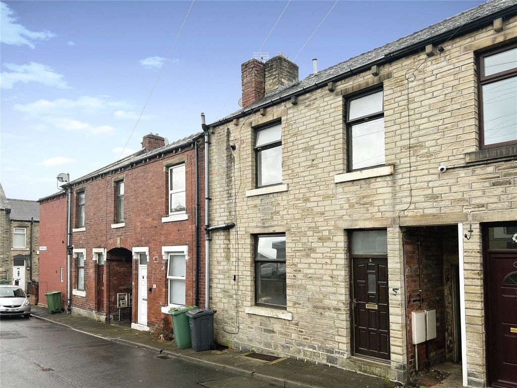 2 bed terraced house to rent in Schofield Lane, Moldgreen, Huddersfield HD5 Zoopla