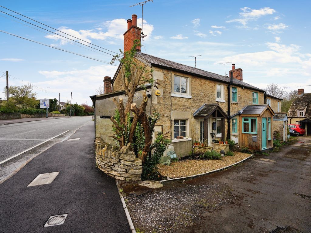 1 bed terraced house for sale in Bristol Road, Chippenham SN15 Zoopla