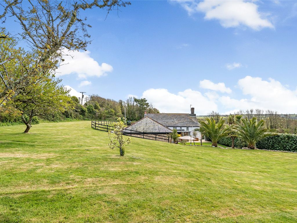 5 bed detached house for sale in Cubert, Newquay, Cornwall TR8, £