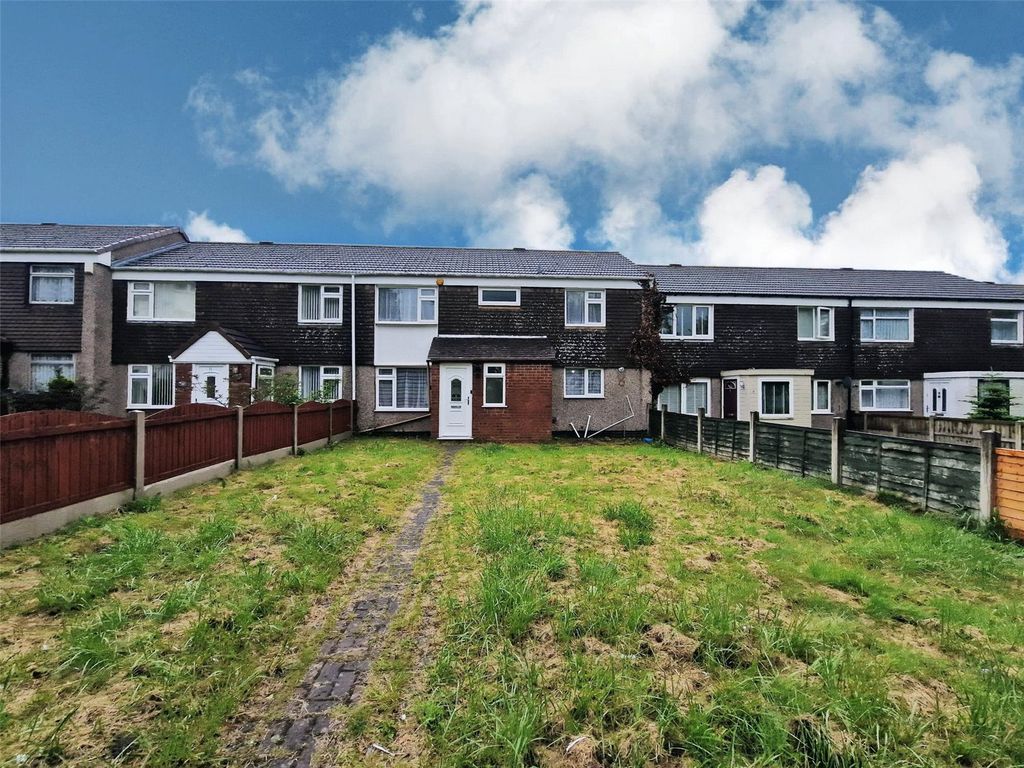4 bed terraced house to rent in Shifnal Walk, Longbridge, Birmingham