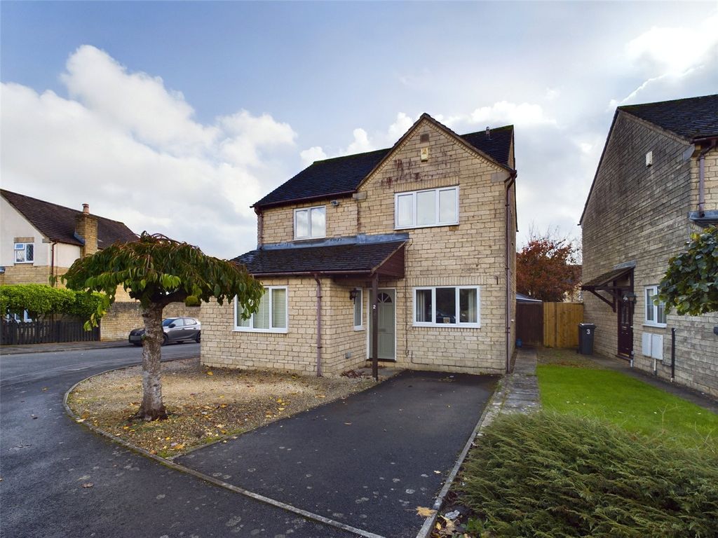 4 bed detached house for sale in Stonecote Ridge, Bussage, Stroud, Gloucestershire GL6, £465,000