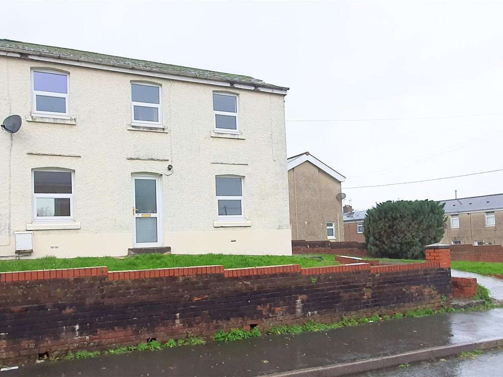 3 bed semidetached house to rent in 7 Heol Newydd, Cefn Cribbwr