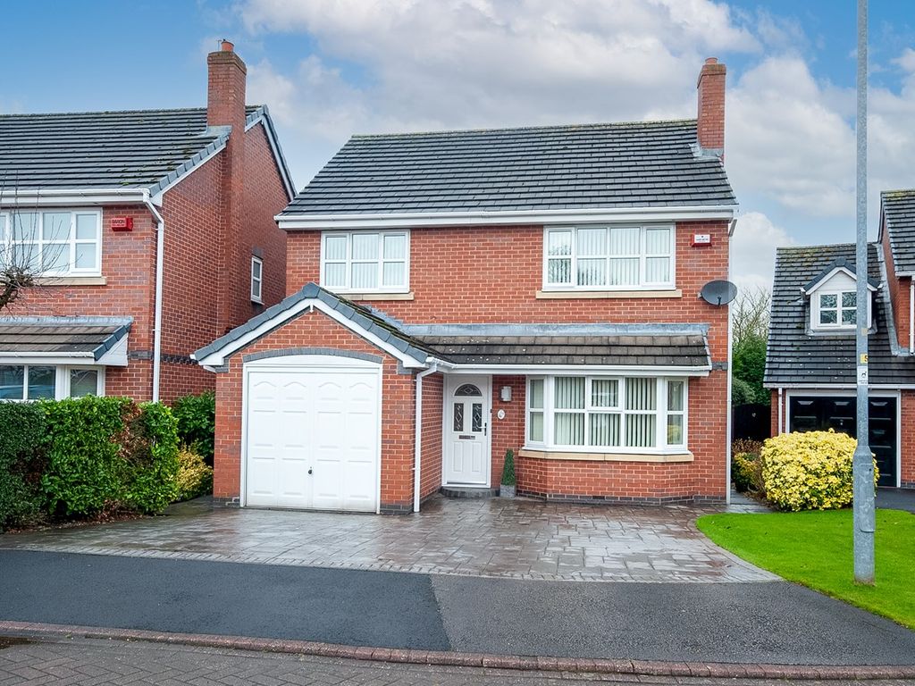4 bed detached house for sale in Treetops Close, Padgate, Warrington