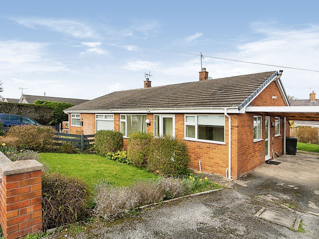2 bed bungalow for sale in Brunswood Green, Hawarden, Deeside