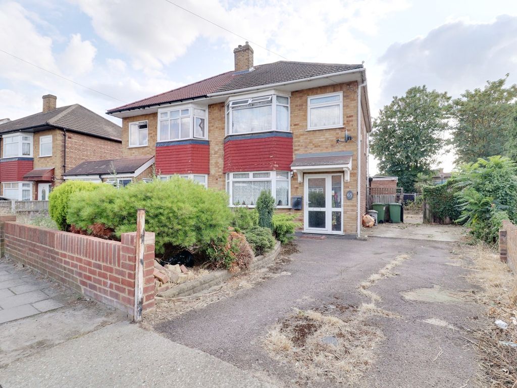 3 bed semidetached house for sale in Wantz Lane, Rainham RM13, £