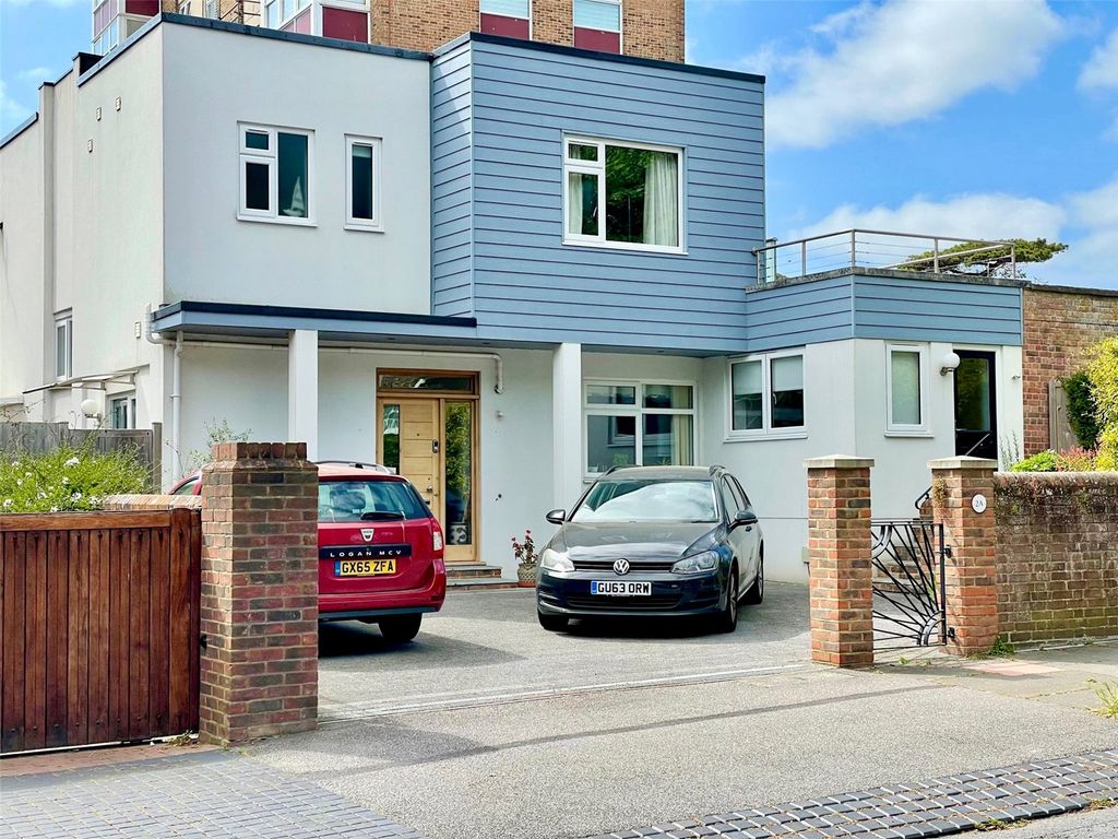 4 bed detached house for sale in Milnthorpe Road, Meads, Eastbourne