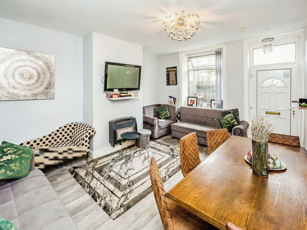 3 bed terraced house for sale in Ramsgate Street, Halifax HX1, £90,000